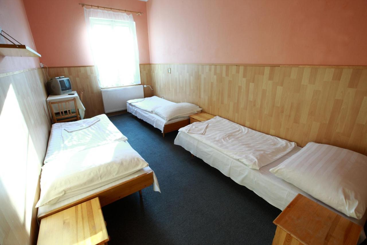 Hotel Slavie Клаштерец-над-Огржи Экстерьер фото