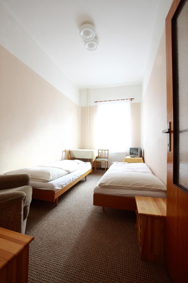 Hotel Slavie Клаштерец-над-Огржи Экстерьер фото